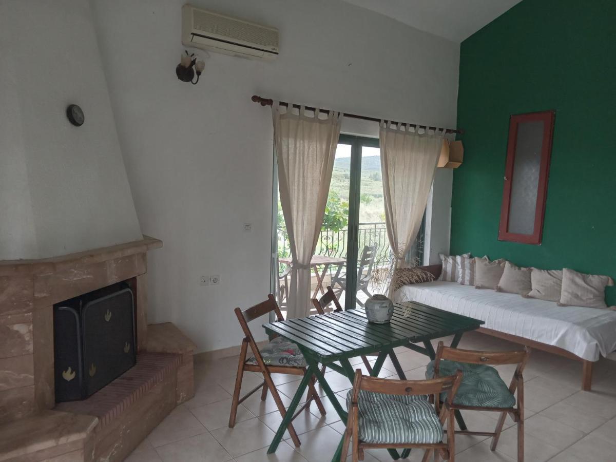 The White Rabbit Guesthouse Eco-Lodge "Cosy Apartment" Ψακούδια Εξωτερικό φωτογραφία